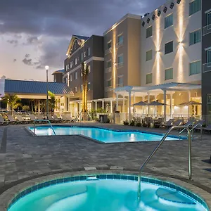 https://carlisle-inn-sarasota-opening-march-2018.hotelstampa.org